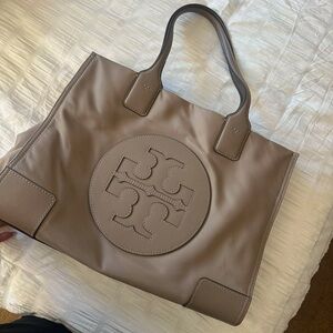 Tory burch tote bag